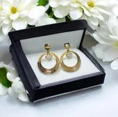 Minimalist Clover Earrings Outfit Ideas: 7 Ways to Style for Everyday Wear - MehrArt collections