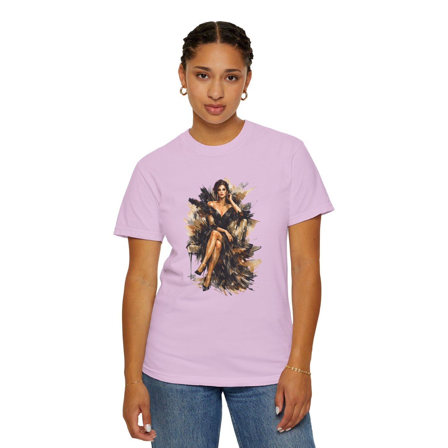 Fashion female icon in Black Art T-Shirt — Elegant Fashion Portrait Tee