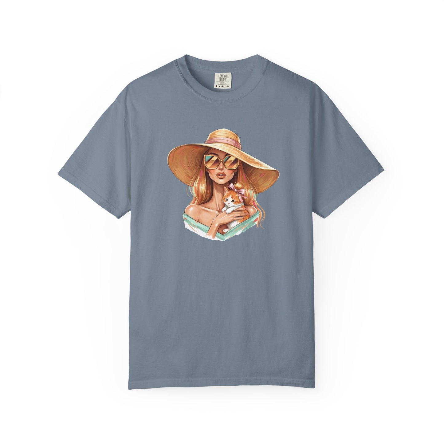 Fashion Icon Hugging Cat T-Shirt