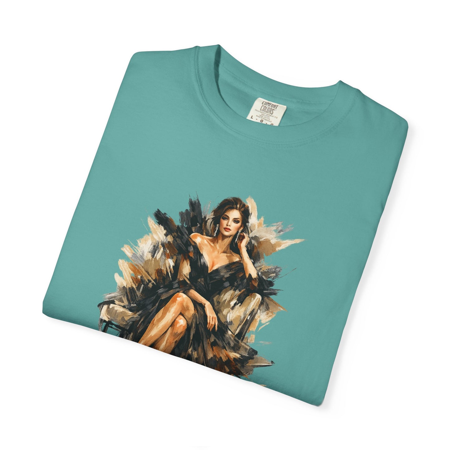 Fashion female icon in Black Art T-Shirt — Elegant Fashion Portrait Tee