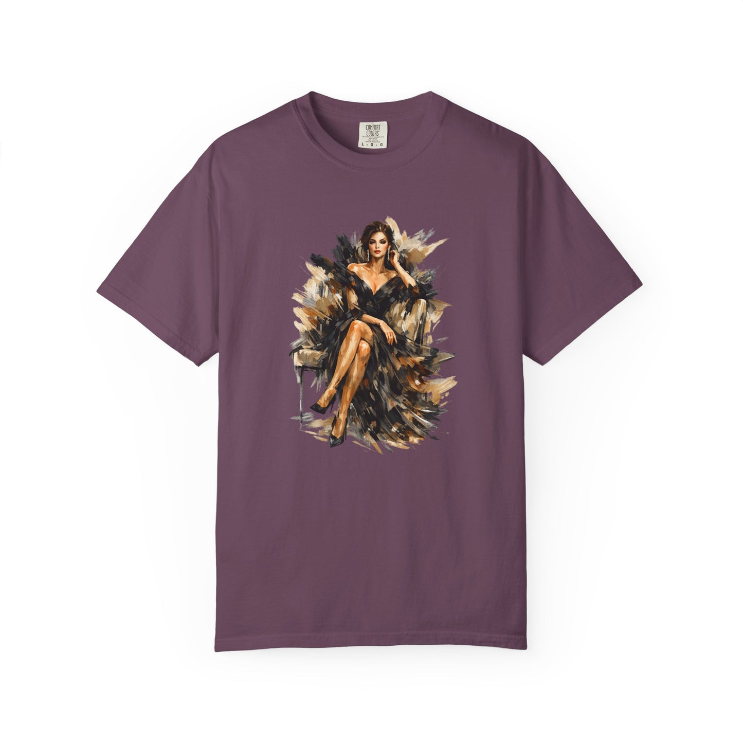 Fashion female icon in Black Art T-Shirt — Elegant Fashion Portrait Tee