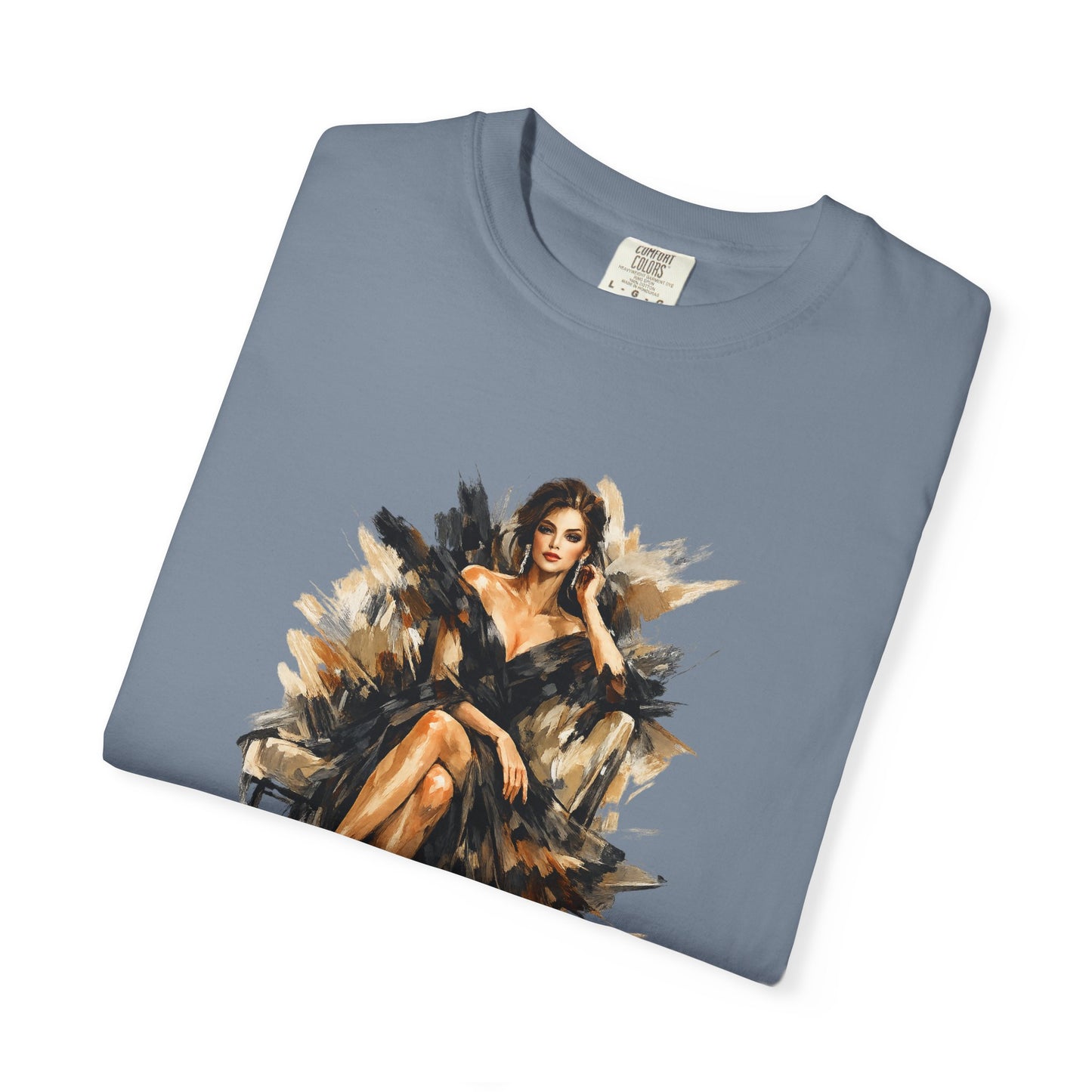 Fashion female icon in Black Art T-Shirt — Elegant Fashion Portrait Tee