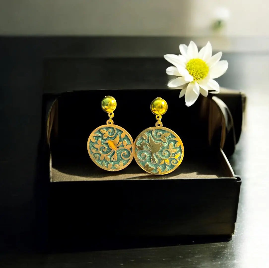 nature resin earrings