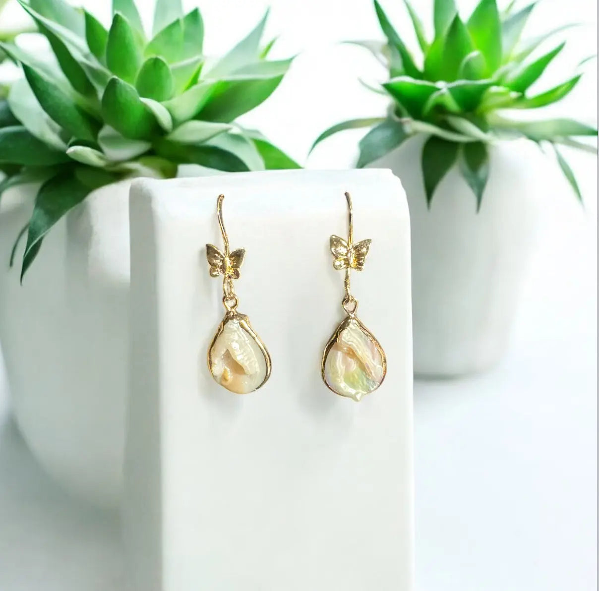 Gold plated freshwater pearl earrings | Elegant bridal jewelry | Handmade wedding accessory for women