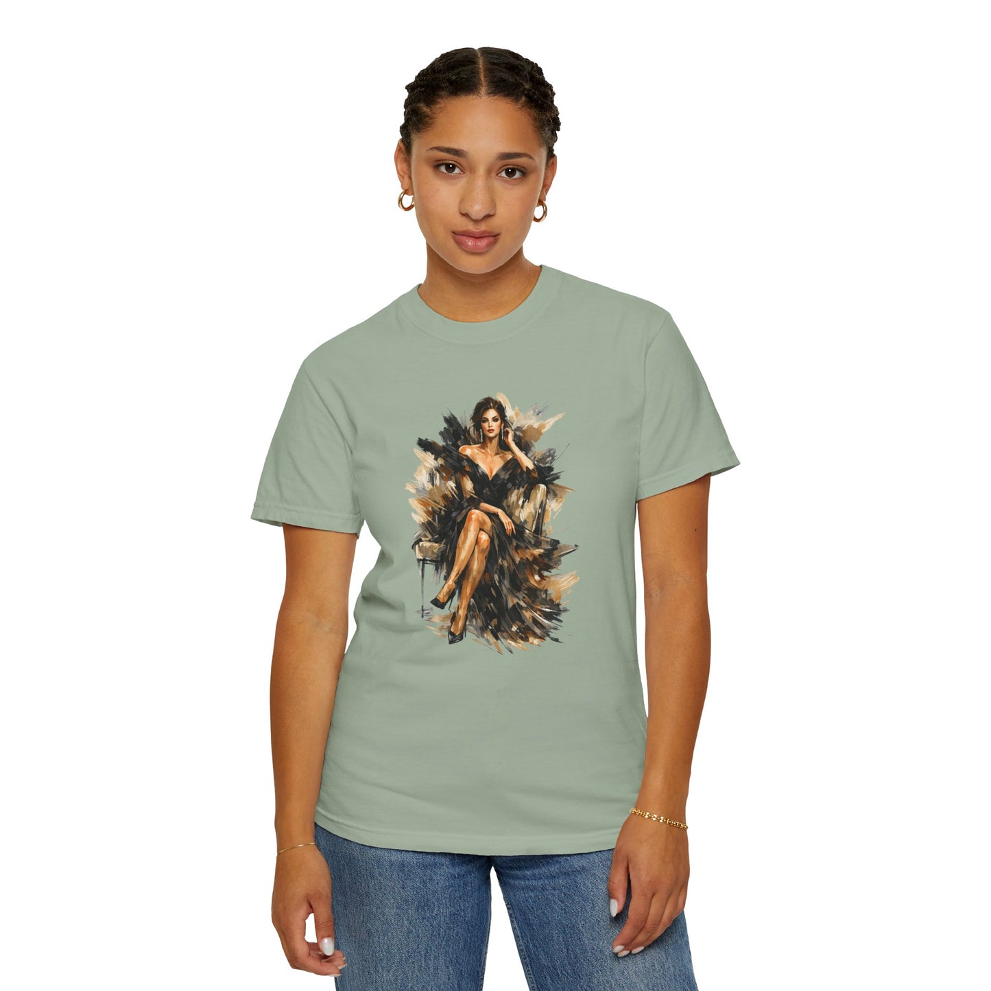 Fashion female icon in Black Art T-Shirt — Elegant Fashion Portrait Tee