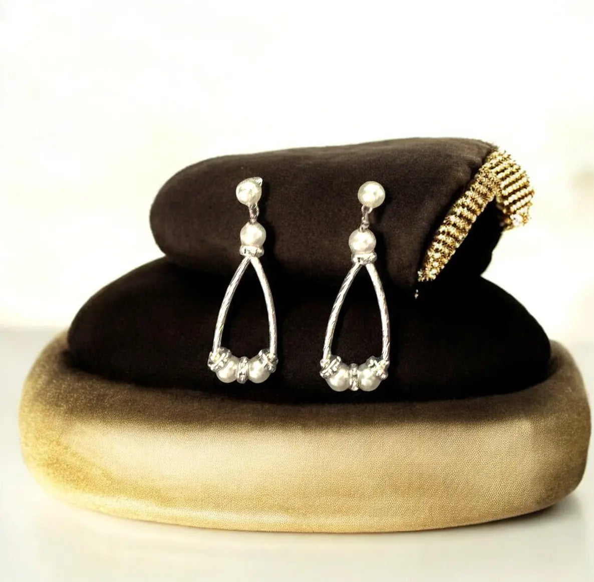 Minimal Pearl Dangle Earrings Brides