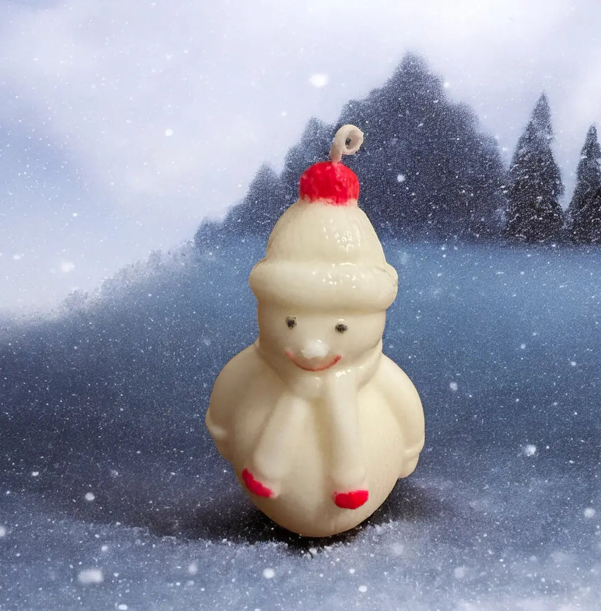 Whimsical Snowman Beeswax Candle| Holiday decoration - MehrArt collections