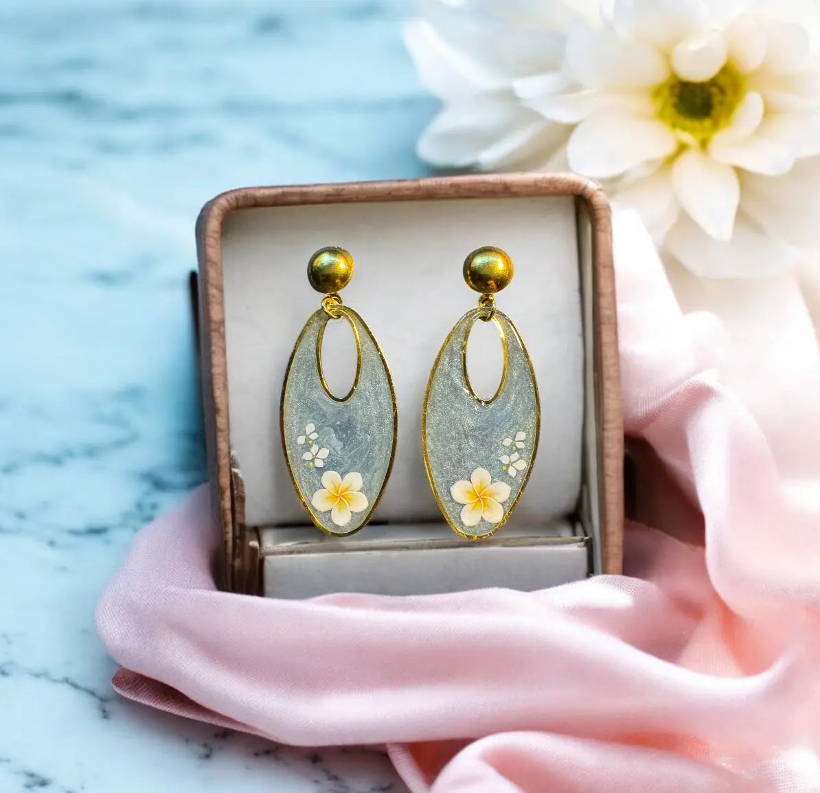 Handmade Nature Jewelry displayed on wooden background