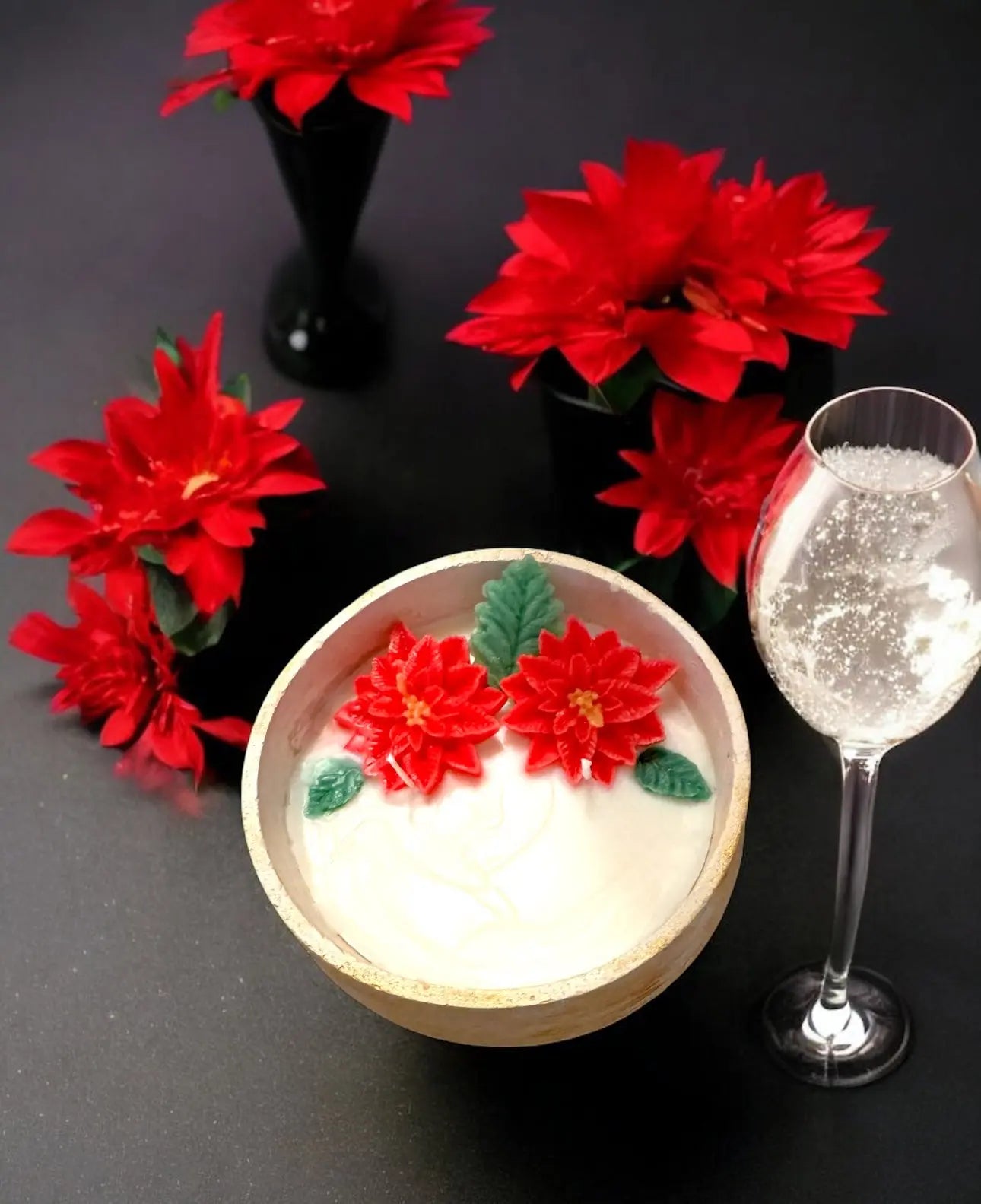 Beewax poinsettia candle