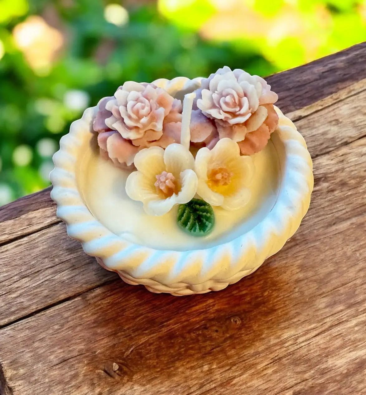 Flower Candle in basket Pot - MehrArt collections