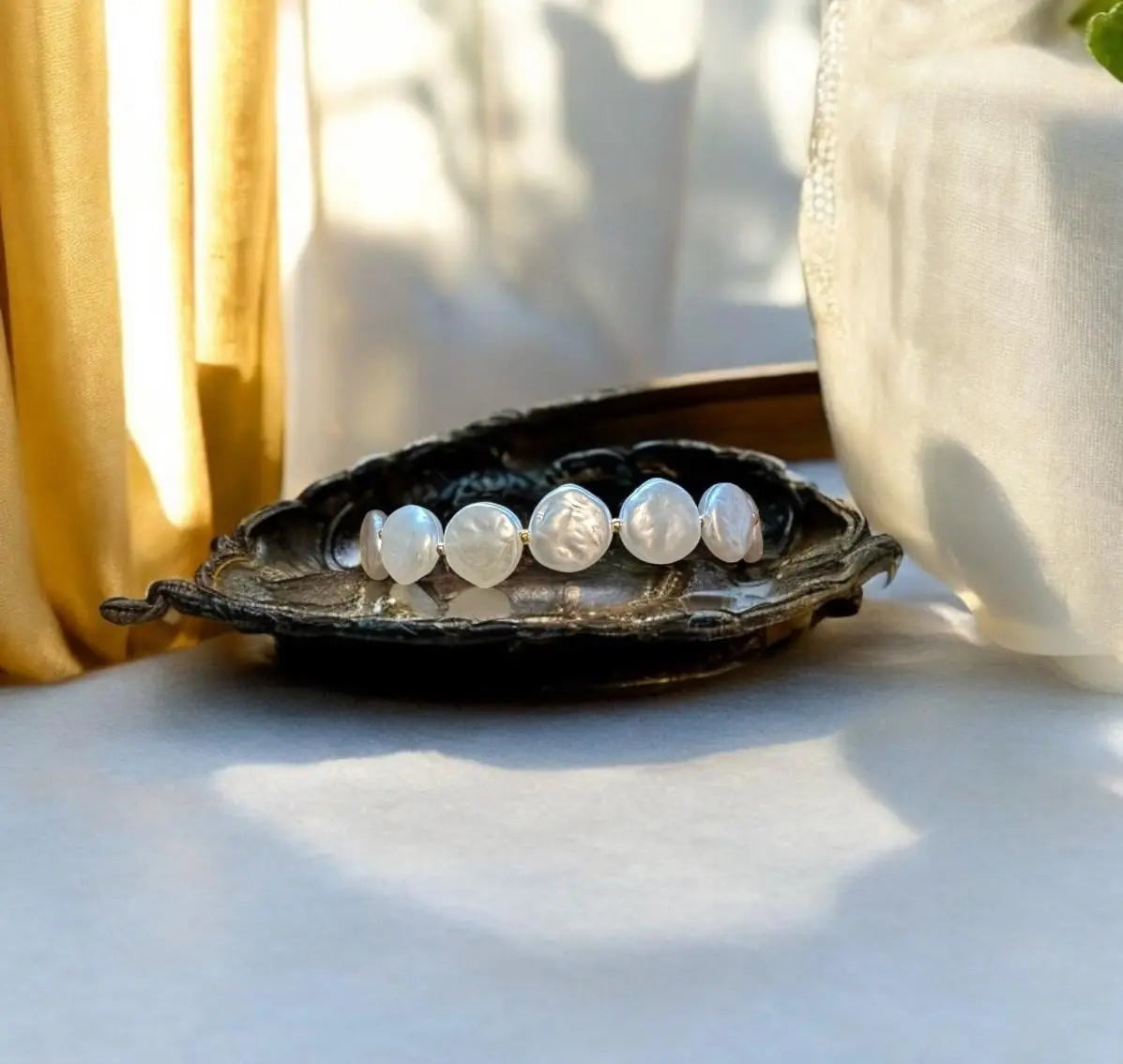 Coin Pearl Bracelet: Magnetic Clasp, Elastic Stretch, Minimalist Jewelry MehrArt collections
