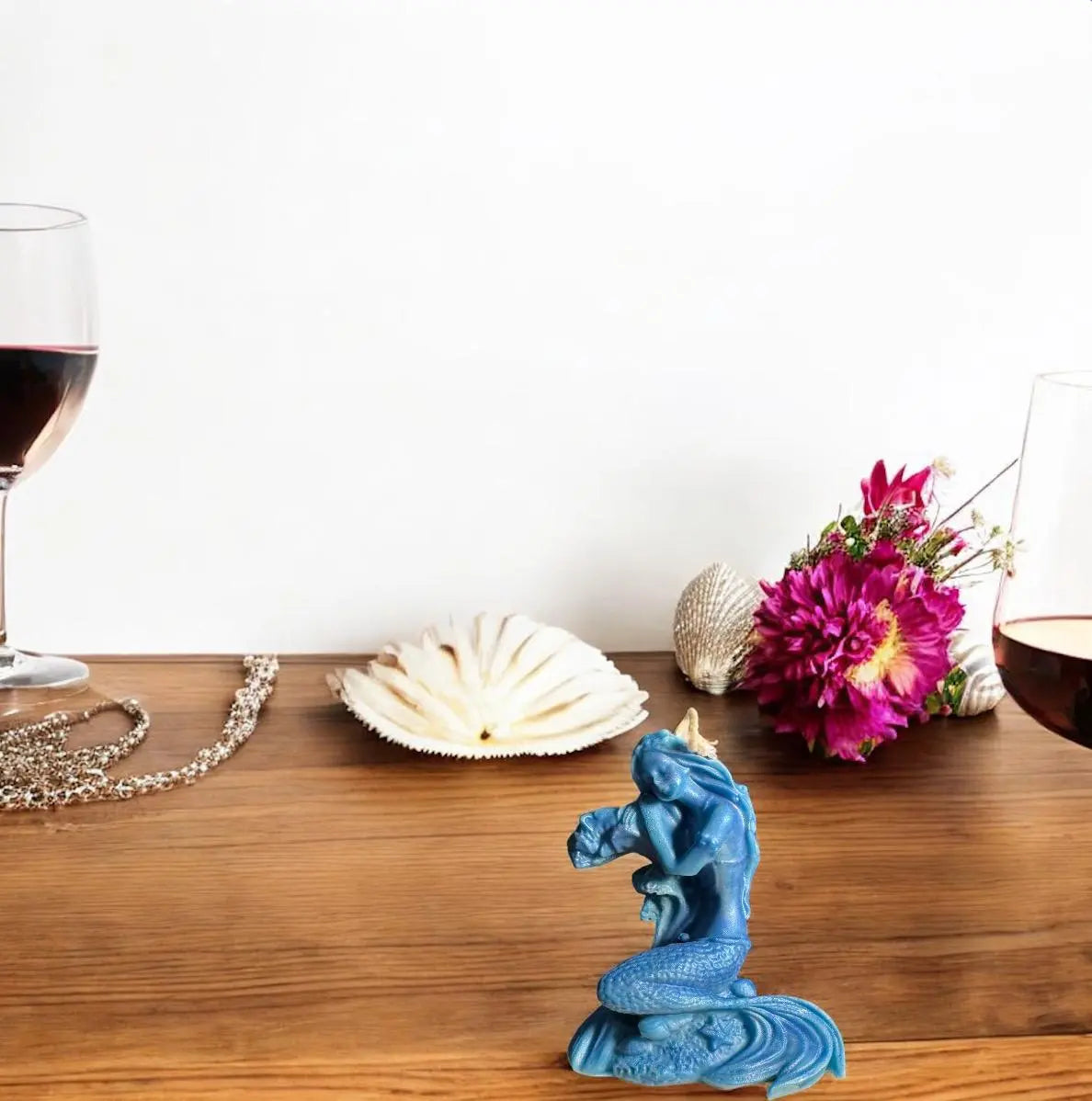 Sculpture Beewax Candle: Metallic Accent Decor MehrArt collections