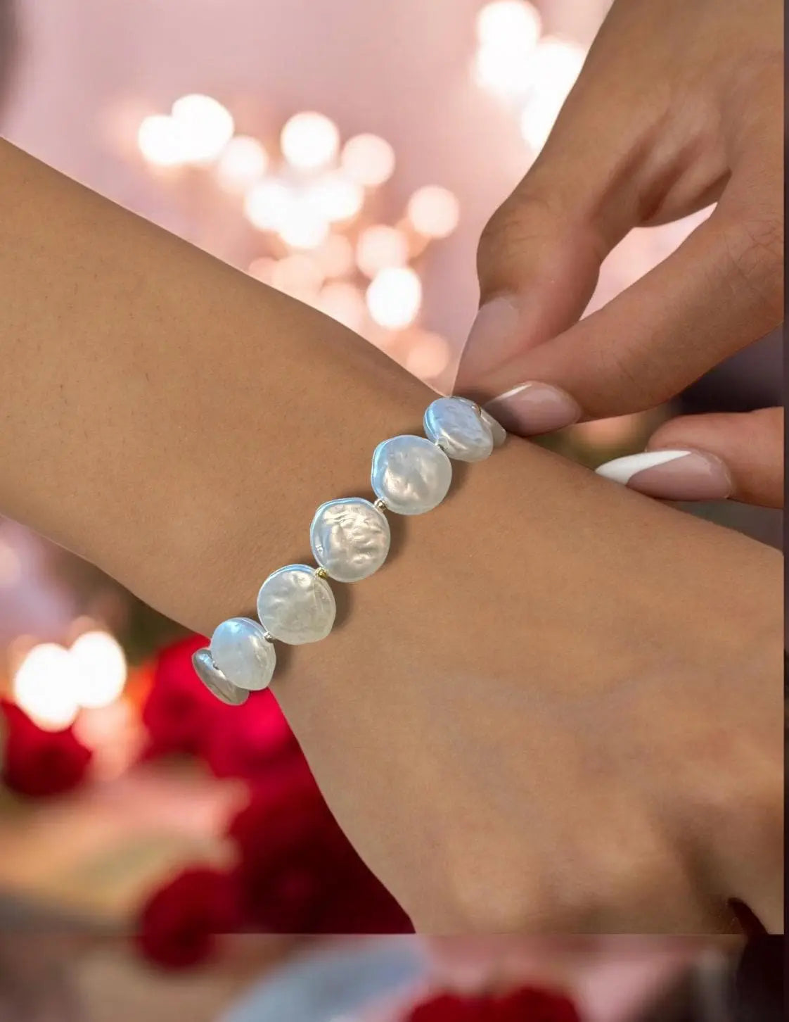 Coin Pearl Bracelet: Magnetic Clasp, Elastic Stretch, Minimalist Jewelry MehrArt collections