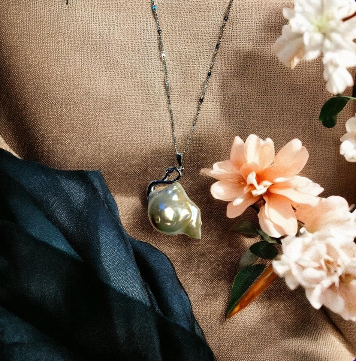 Baroque Pearl Swan Pendant Necklace, 14K Gold Plated Wedding Jewelry, Elegant Anniversary Gift, Birthday Gift for Her, Bridal Necklace Gift