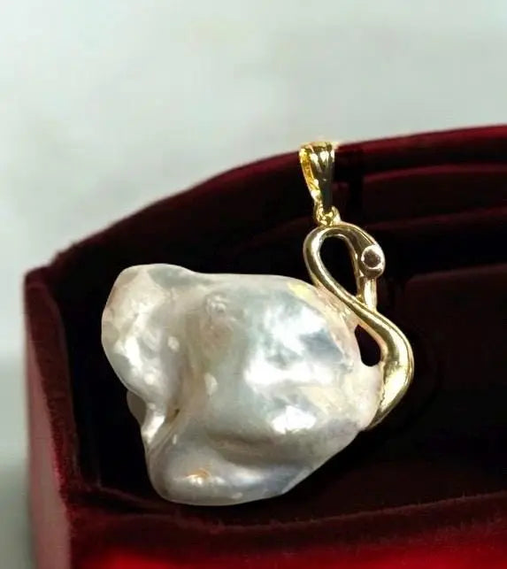 Baroque Pearl Swan Pendant Necklace, 14K Gold Plated Wedding Jewelry, Elegant Anniversary Gift, Birthday Gift for Her, Bridal Necklace Gift