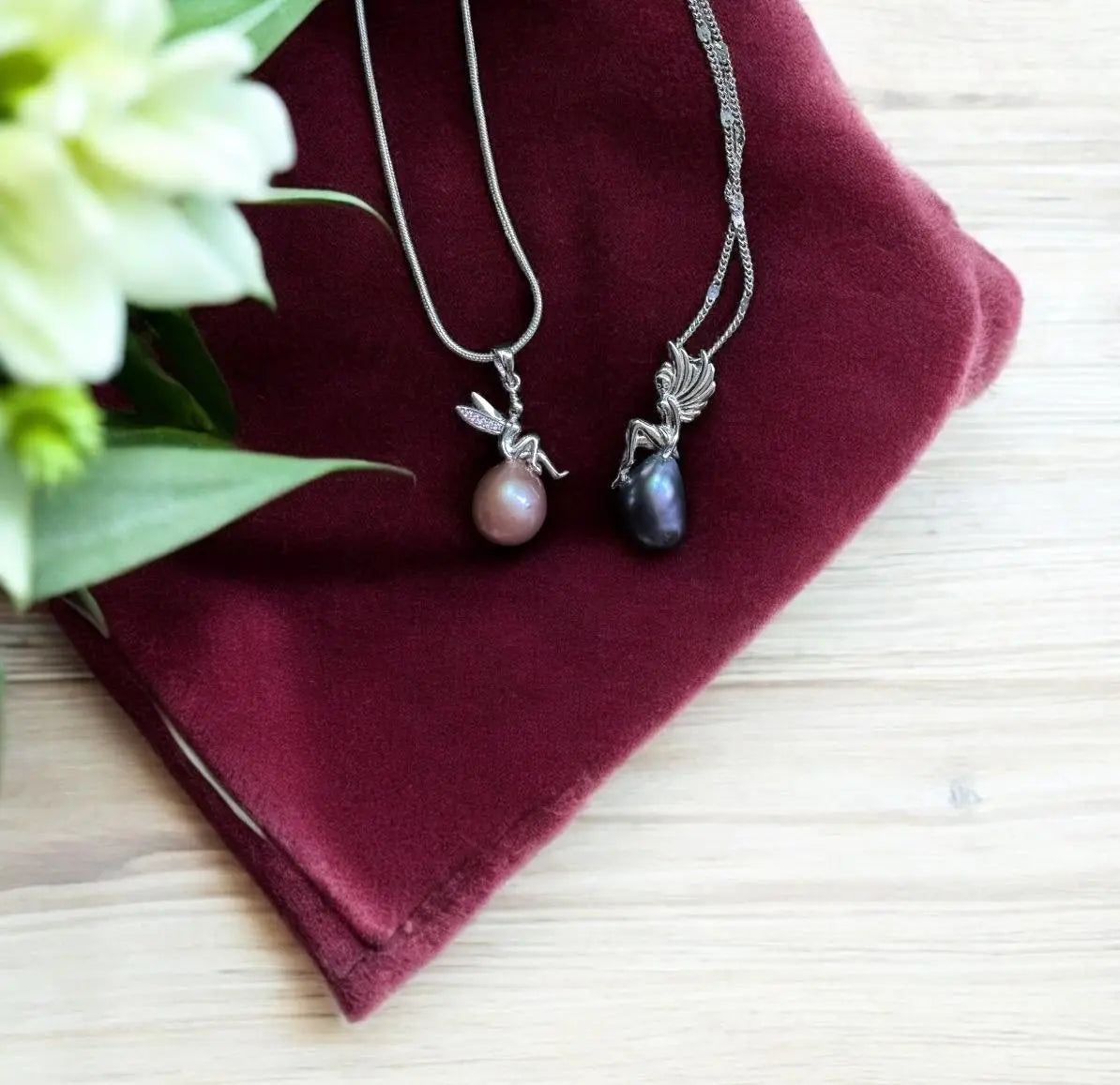 Minimalist Freshwater Pearl Diamond Necklace, Leaf Crystal Bridal Necklace, Maid of Honor Gift, Wedding Necklace for Brides, Bridesmaid Gift