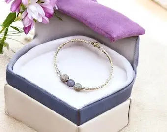 Magnetic clasp amethyst bracelet